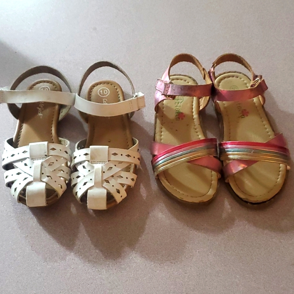 2 size 10 sandies